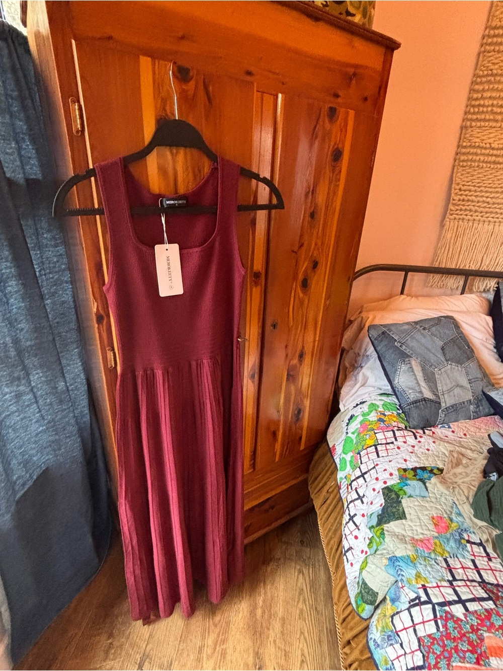 Sleeveless Burgundy Maxi Dress by meroketty